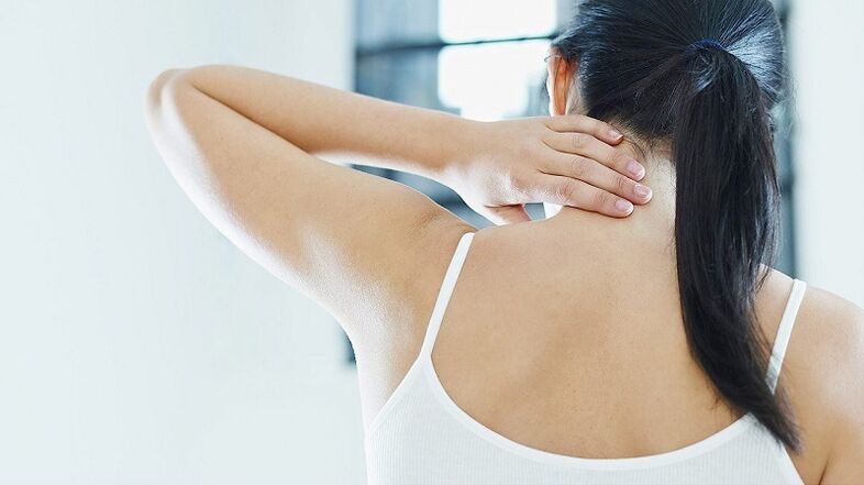 Servikal osteokondroz belirtileri