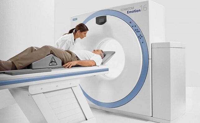 Torasik osteokondrozu teşhis etmenin bir yolu olarak MRI